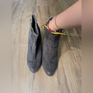 Black Ankle Boots With Glitter Back 🖤 ✨